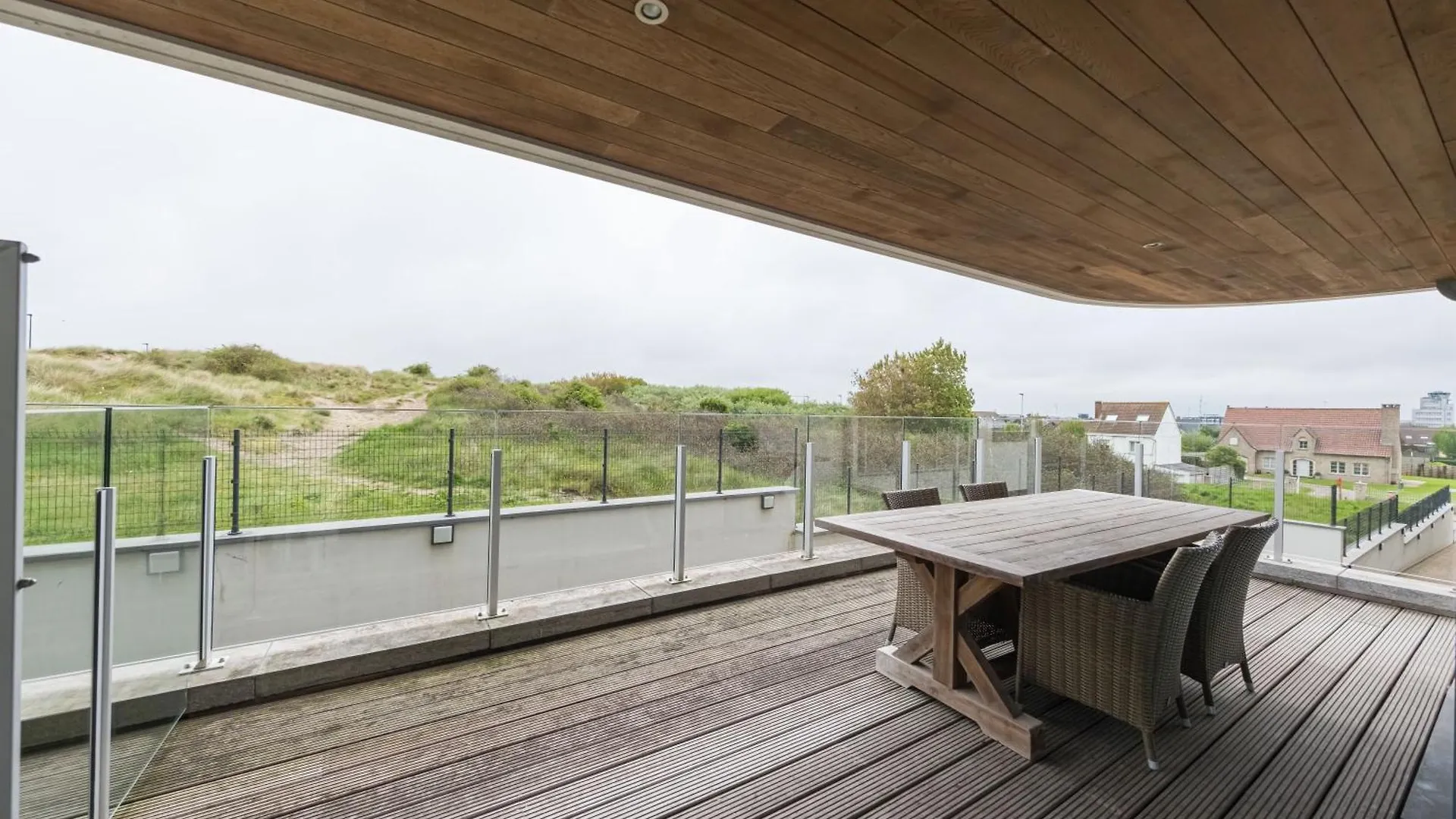 Rustig Gelegen Appartement Te Oostende/Middelkerke